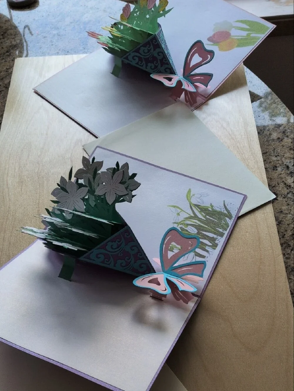 Pop-Up Floral Bouquet 2 Greeting Cards - Vintage With Envelopes